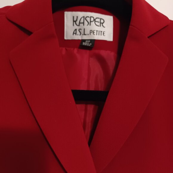 Suit top & skirt set - Picture 2 of 2